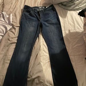 Petite flare jeans